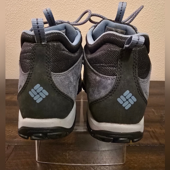 Columbia Newton Ridge Gray/Blue Hiking Boots Size 6.5 - Picture 3 of 7